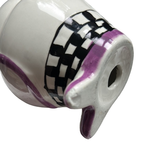 Vintage Chefs Husband and Wife Hand Painted Salt and Pepper Shakers - Picture 6 of 9